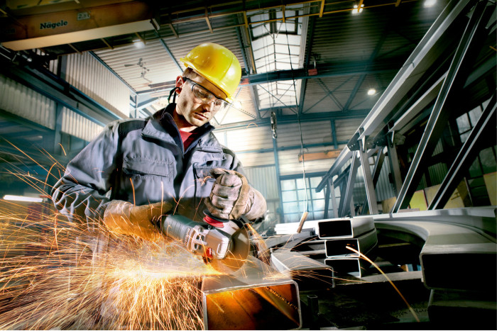Угловая шлифмашина Metabo WEP 17-150 Quick (600507000)