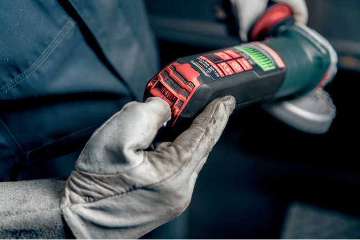 Угловая шлифмашина Metabo WEVBA 20-125 Quick BL (600641000)