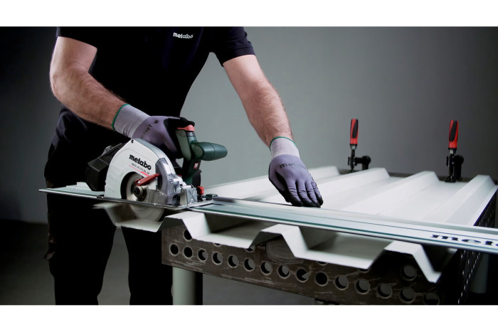 Акумуляторна ручна дискова пила Metabo MKS 18 LTX BL 58 (600773840)