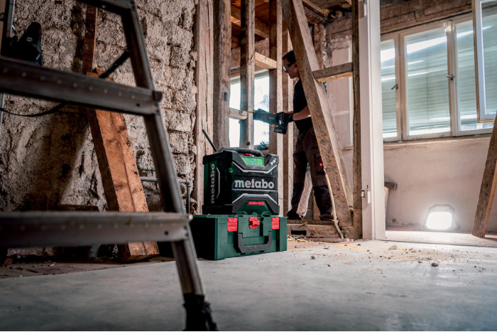 Акумуляторний радіоприймач для будівельного майданчика Metabo RC 12-18 32W BT DAB+ (600779850)