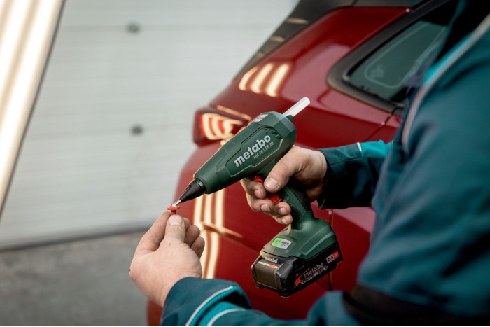 Акумуляторний пістолет для гарячого клею Metabo HK 18 LTX 20 (600797850)