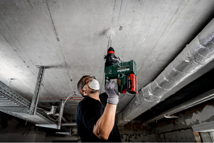 Акумуляторний комбінований перфоратор Metabo KH 18 LTX BL 35 Q (600813850)