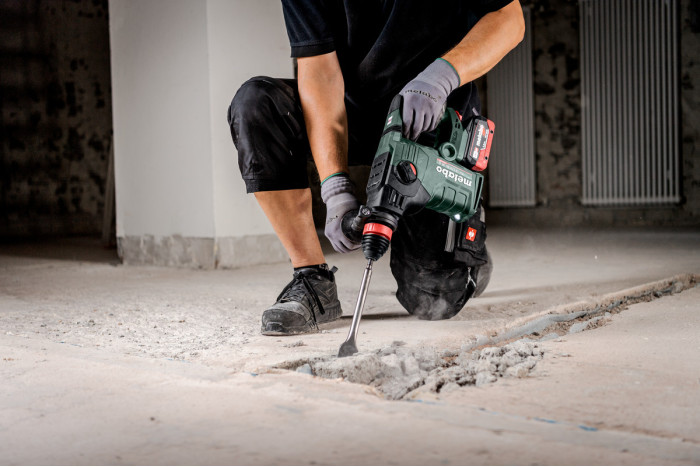 Акумуляторний комбінований перфоратор Metabo KH 18 LTX BL 35 Q (600813850)