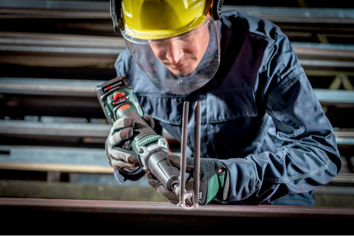 Акумуляторна прямошліфувальна машина Metabo GВB 18 LTX BL 11-28 (600826850)