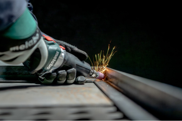 Акумуляторна прямошліфувальна машина Metabo GВB 18 LTX BL 11-28 (600826850)