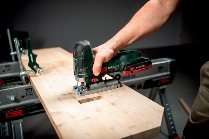Акумуляторний лобзик Metabo ST 18 LT 130 BL (601054840)
