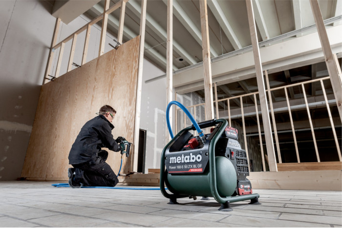 Аккумуляторный компрессор Metabo Power 160-5 18 LTX BL OF (601521850)
