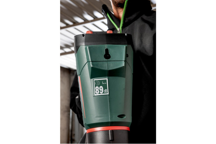 Акумуляторна садова повітродувка Metabo LB 18 LTX BL (601607850)