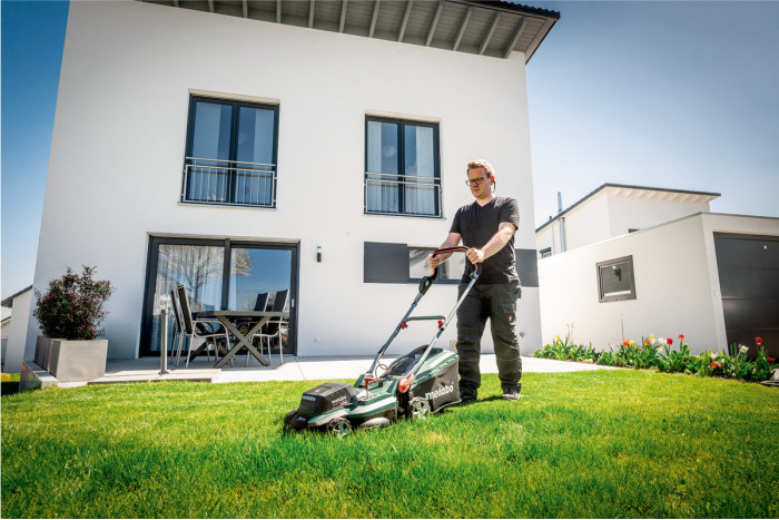 Акумуляторна газонокосарка Metabo RM 36-18 LTX BL 36 (601716850)
