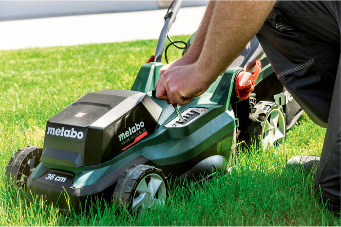Акумуляторна газонокосарка Metabo RM 36-18 LTX BL 36 (601716850)