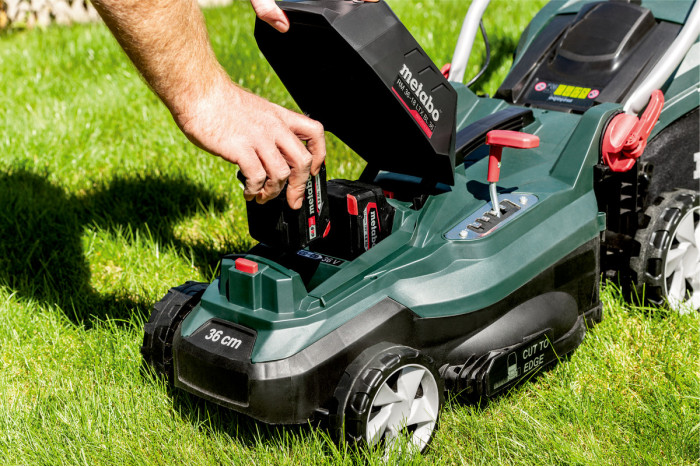 Акумуляторна газонокосарка Metabo RM 36-18 LTX BL 36 (601716850)