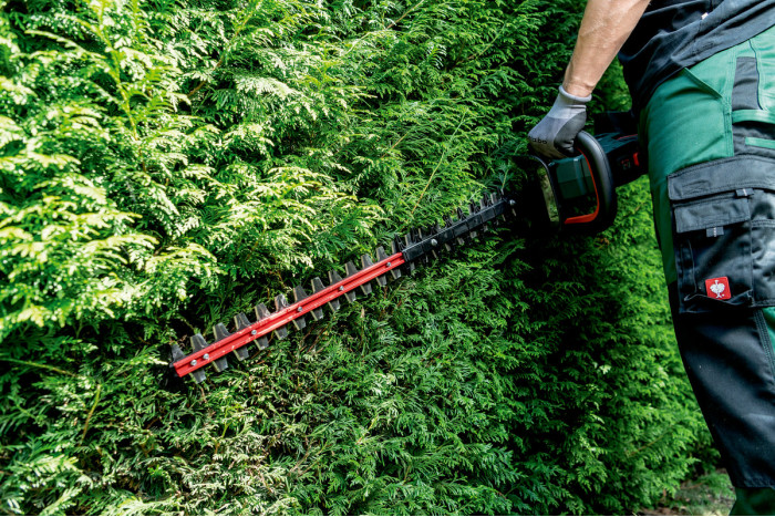 Аккумуляторный кусторез Metabo HS 18 LTX BL 75 (601724850)