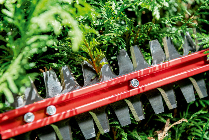 Аккумуляторный кусторез Metabo HS 18 LTX BL 75 (601724850)
