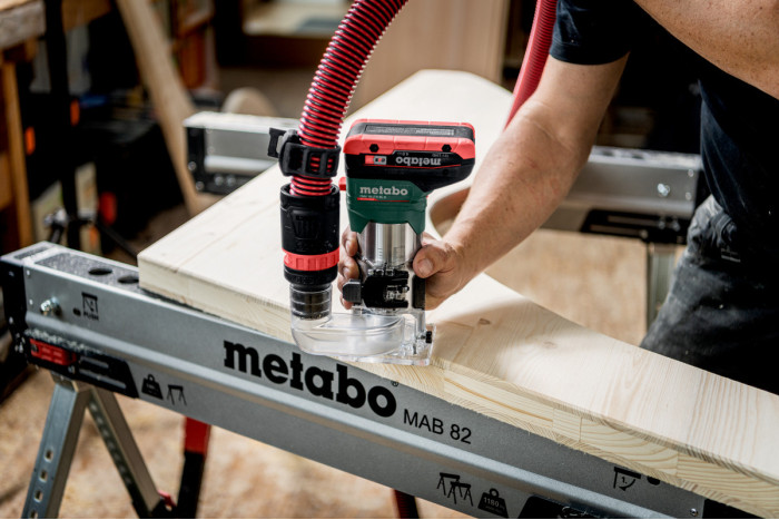 Акумуляторний фрезер для обробки крайок Metabo FMВ 18 LTX BL 8 (601742830)