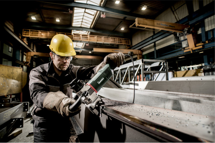 Фрезер для обробки металевих крайок Metabo KFM 16-15 F (601753500)