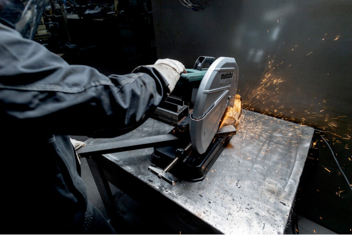 Відрізна пила по металу Metabo CS 22-355 (601786000)