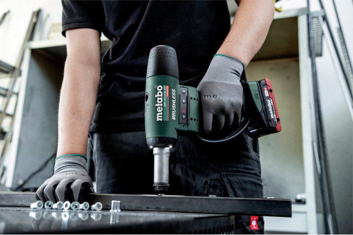 Аккумуляторный заклепочный пистолет Metabo NMP 18 LTX BL M10 (601788840)