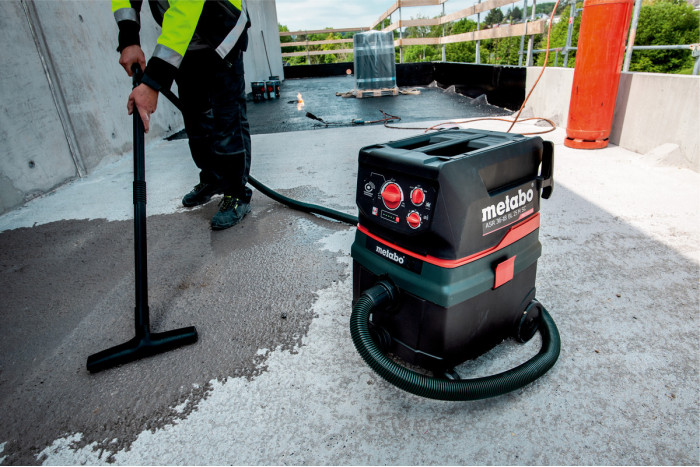 Аккумуляторный пылесос Metabo ASR 36-18 BL 25 M SC (602046850)
