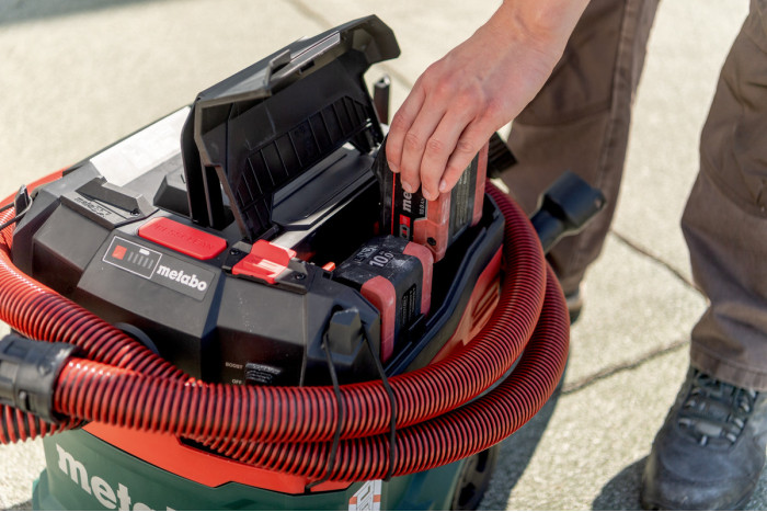 Аккумуляторный пылесос Metabo AS 36-18 L 20 PC-CC (602072850)