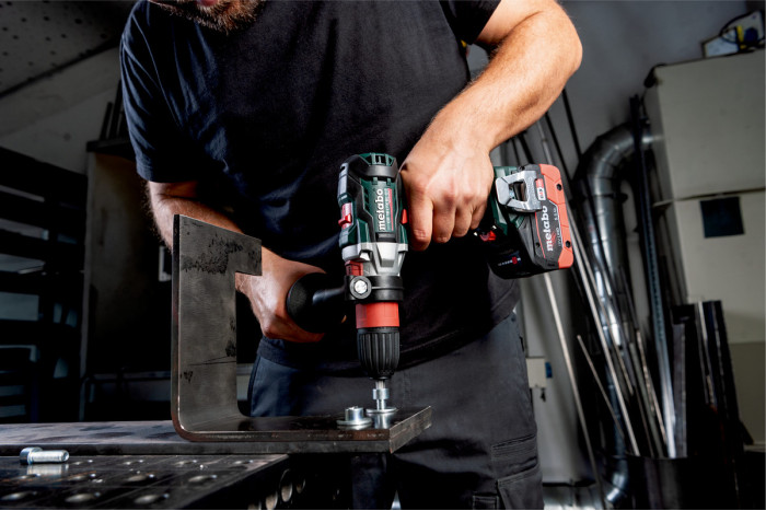 Аккумуляторная резьбонарезчик Metabo GB 18 LTX BL QI (602362660)