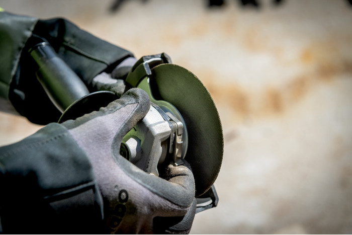 Аккумуляторная угловая шлифмашина (болгарка) Metabo W 18 7-125 (602371510)