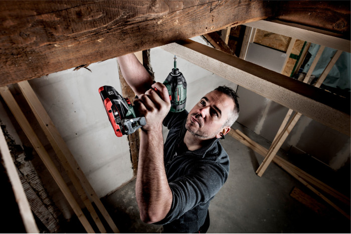 Аккумуляторный ударный гайковерт Metabo SSD 18 LTX 200 BL (602396800)