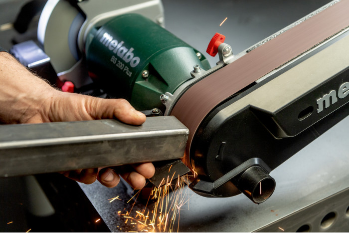 Комбінований стрічково-шліфувальний верстат Metabo BS 200 Plus (604220000)