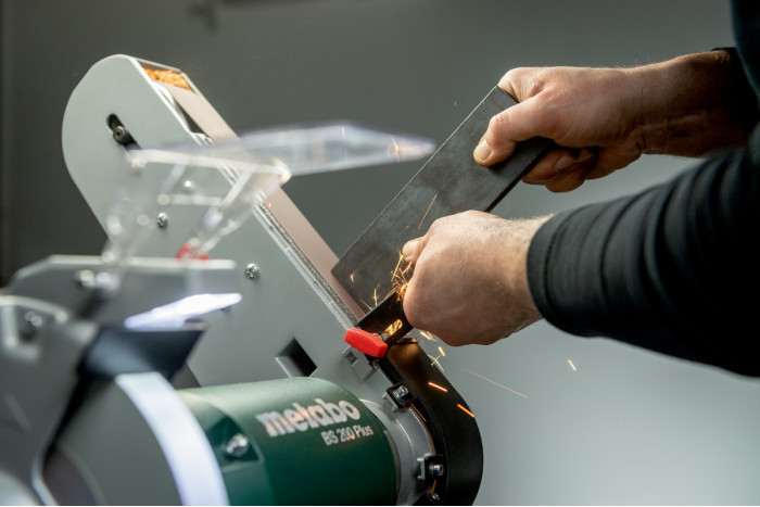 Комбінований стрічково-шліфувальний верстат Metabo BS 200 Plus (604220000)