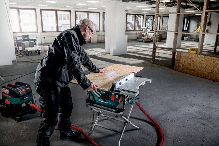 Настольная дисковая пила Metabo TS 254 M Set (691154000)