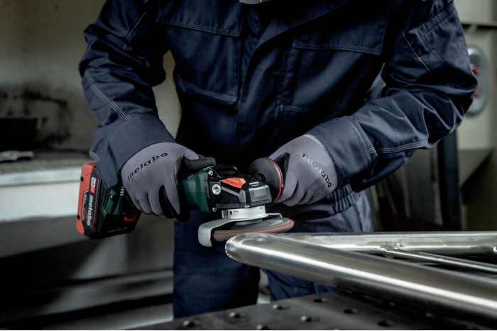 Аккумуляторная угловая шлифмашина (болгарка) Metabo WВB 18 LT BL 11-125 Quick Inox (613091850)