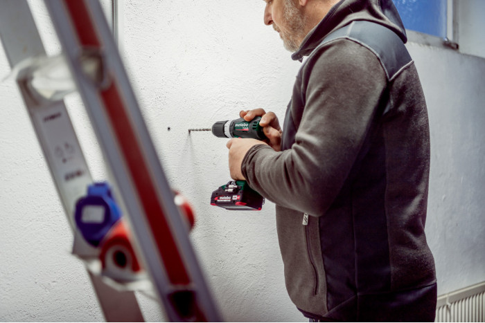 Акумуляторний ударний дриль Metabo SB 18 L BL (613157500)