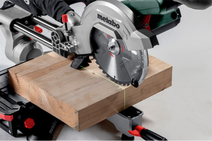 Торцовочная пила Metabo KGS 216 M GL (619260010)