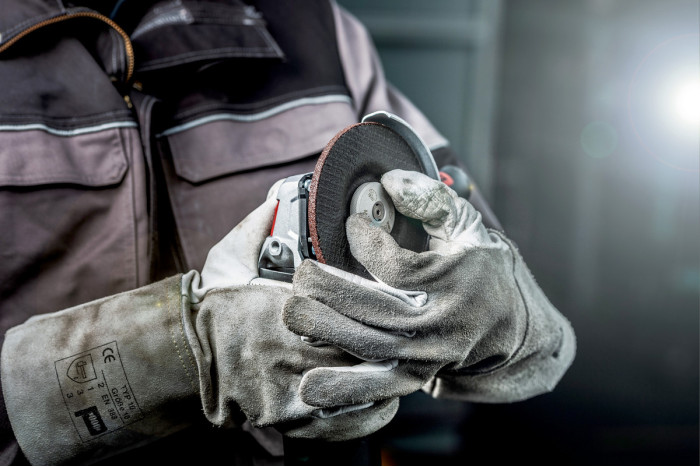 Кутова шліфувальна машина (болгарка) Metabo WEV 17-125 Quick RT (601089000)