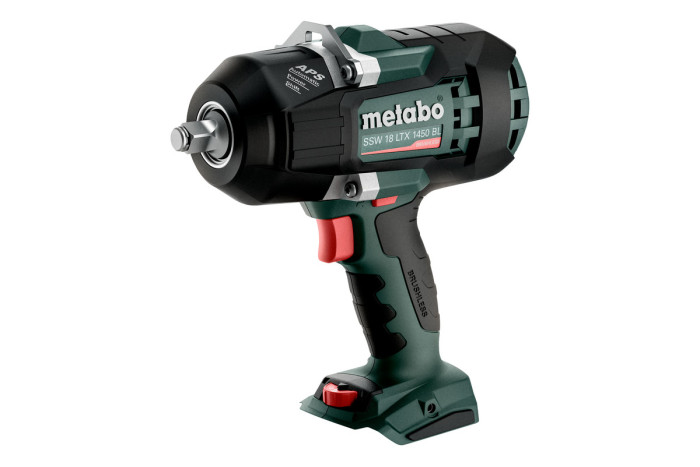 Аккумуляторный ударный гайковерт Metabo SSW 18 LTX 1450 BL (602401840)